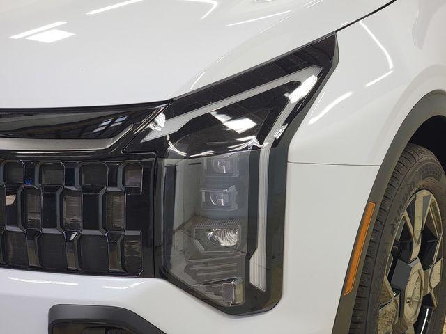 new 2026 Kia Sportage car, priced at $33,684