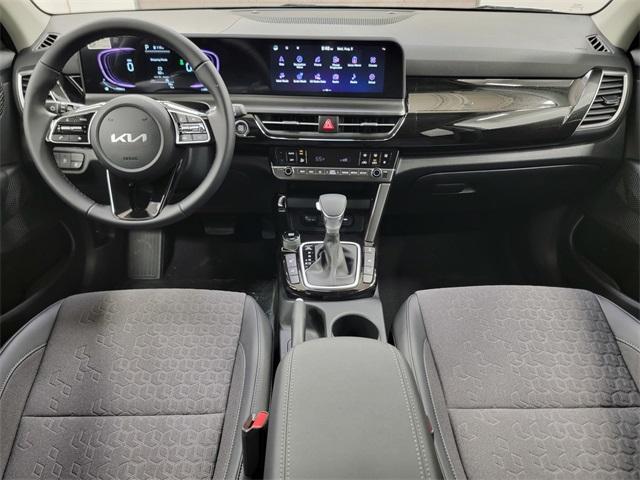 new 2026 Kia Seltos car, priced at $27,028