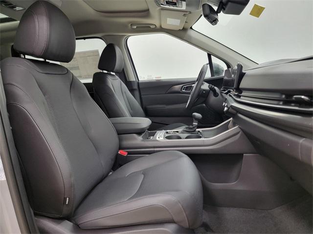 new 2026 Kia Carnival car, priced at $51,815