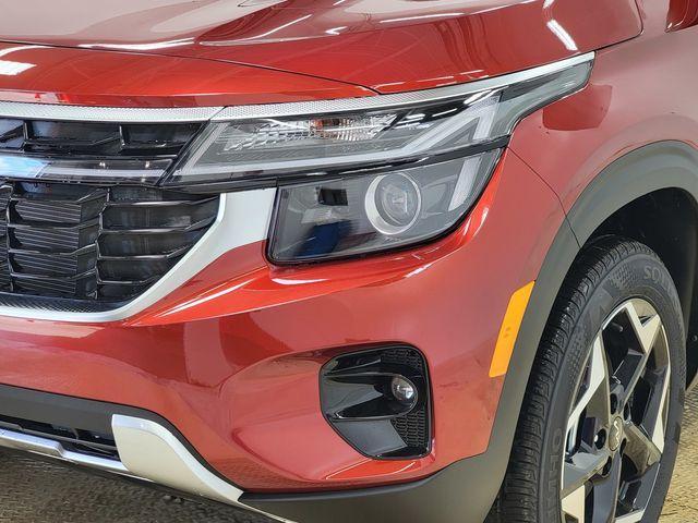 new 2026 Kia Seltos car, priced at $27,028