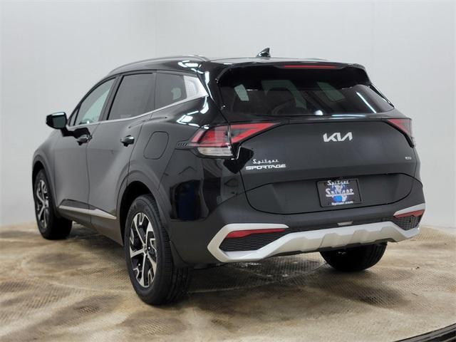 new 2025 Kia Sportage car, priced at $30,070