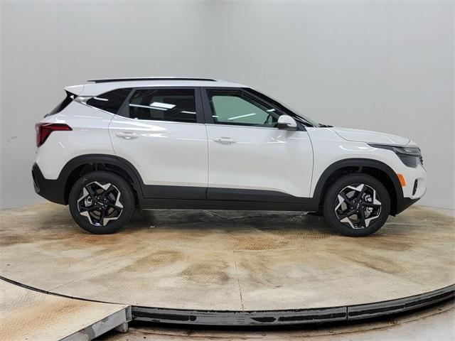 new 2026 Kia Seltos car, priced at $29,279