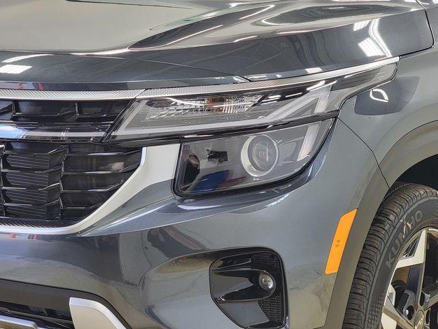 new 2026 Kia Seltos car, priced at $28,900