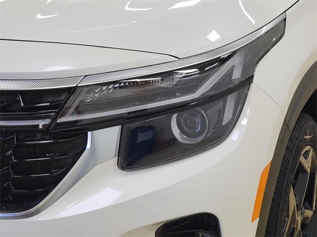 new 2026 Kia Seltos car, priced at $29,615