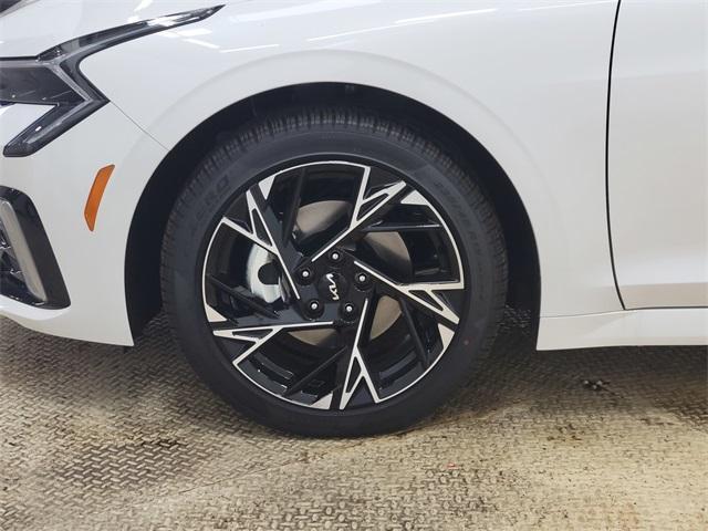 new 2025 Kia K5 car, priced at $30,786