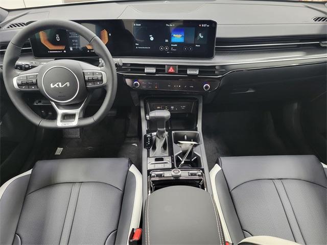 new 2025 Kia K5 car, priced at $30,786