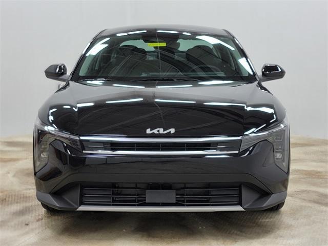 new 2025 Kia K4 car, priced at $22,912