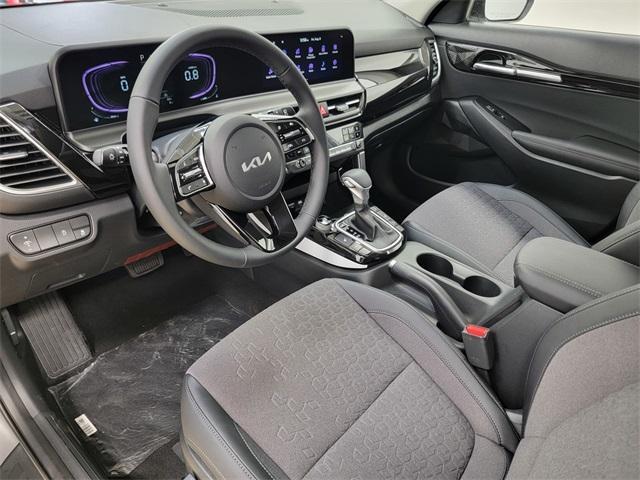 new 2026 Kia Seltos car, priced at $27,028