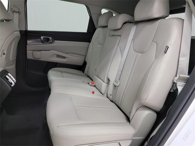 new 2025 Kia Sorento car, priced at $34,993