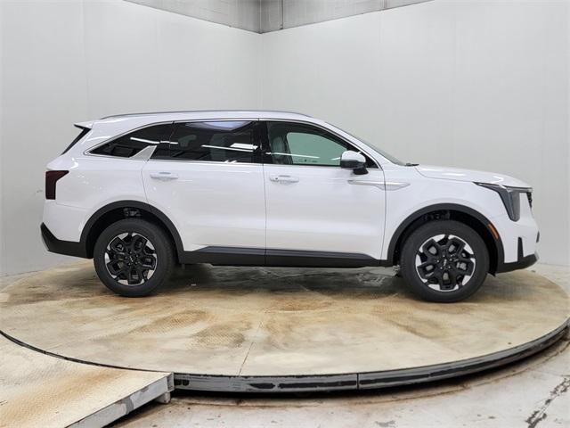 new 2025 Kia Sorento car, priced at $34,993