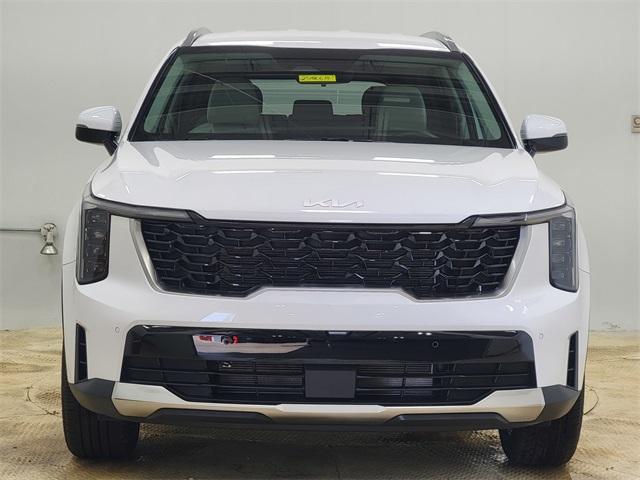 new 2025 Kia Sorento car, priced at $34,993