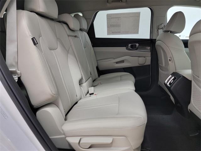 new 2025 Kia Sorento car, priced at $34,993