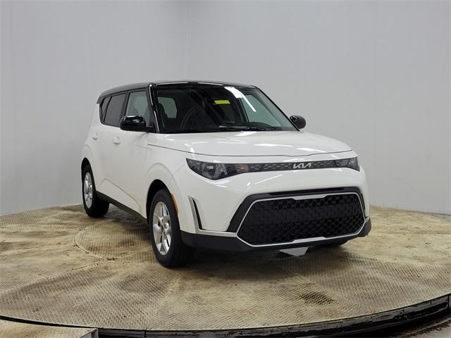 new 2025 Kia Soul car, priced at $24,093