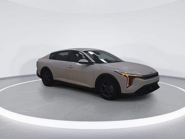new 2025 Kia K4 car, priced at $23,724