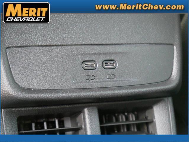 new 2026 Chevrolet Equinox car, priced at $31,295