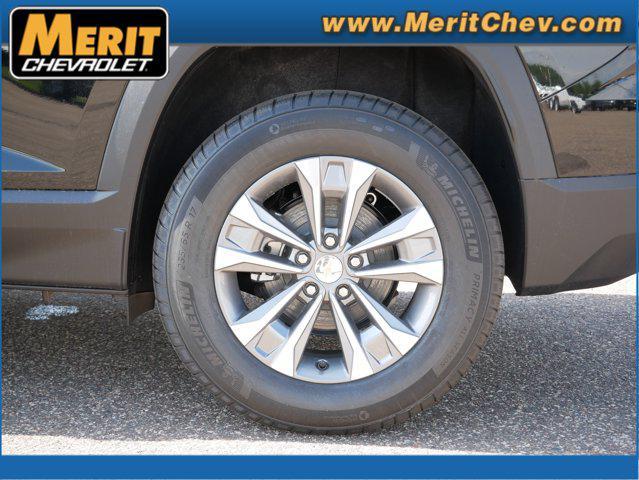 new 2026 Chevrolet Equinox car, priced at $30,745