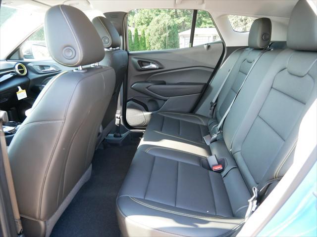 new 2025 Chevrolet Trax car