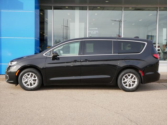 used 2023 Chrysler Pacifica car, priced at $23,995