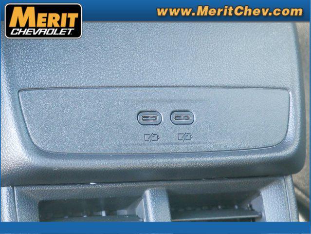 new 2026 Chevrolet Equinox car, priced at $31,240