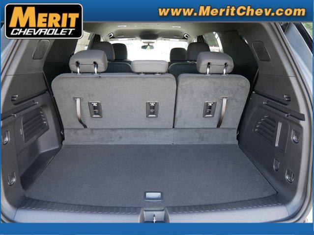 new 2025 Chevrolet Traverse car, priced at $43,195