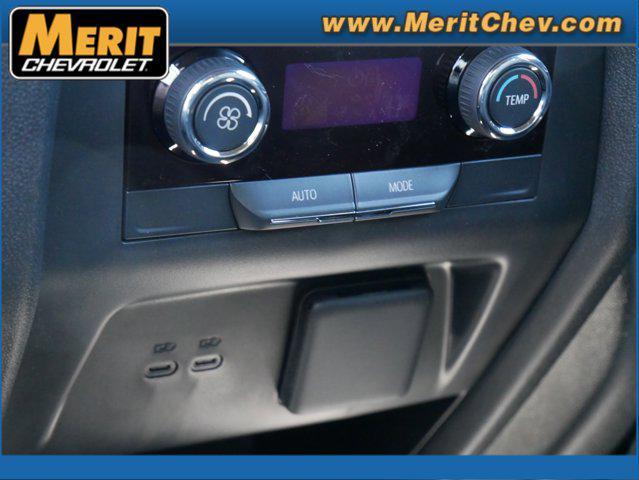 new 2025 Chevrolet Traverse car, priced at $43,690