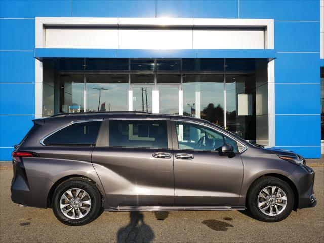 used 2022 Toyota Sienna car, priced at $38,995