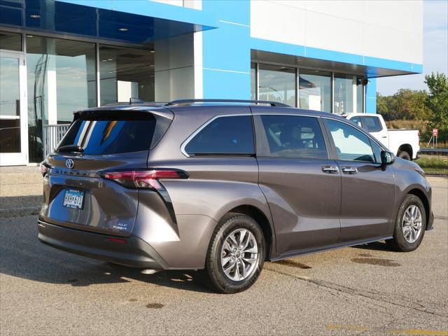 used 2022 Toyota Sienna car, priced at $38,995