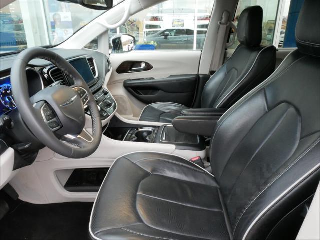 used 2023 Chrysler Pacifica car, priced at $29,995