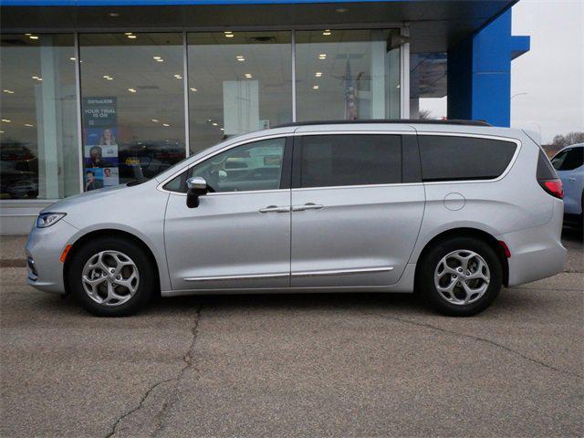 used 2023 Chrysler Pacifica car, priced at $28,995