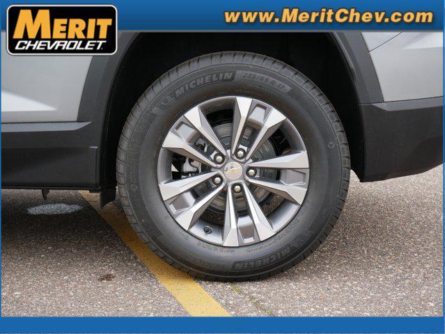 new 2026 Chevrolet Equinox car, priced at $33,740