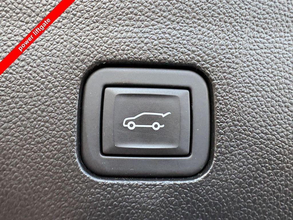 used 2024 Buick Enclave car, priced at $34,052