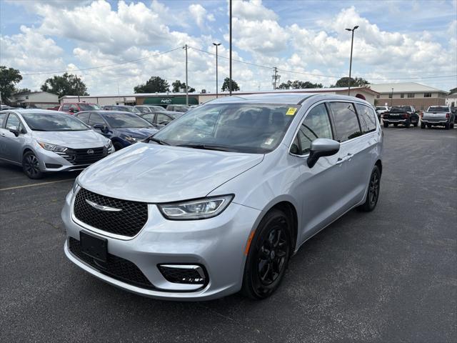 used 2023 Chrysler Pacifica car, priced at $26,750
