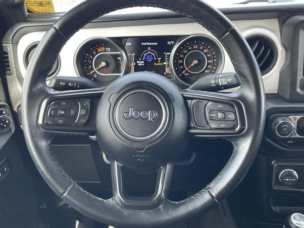 used 2021 Jeep Wrangler Unlimited car, priced at $27,800