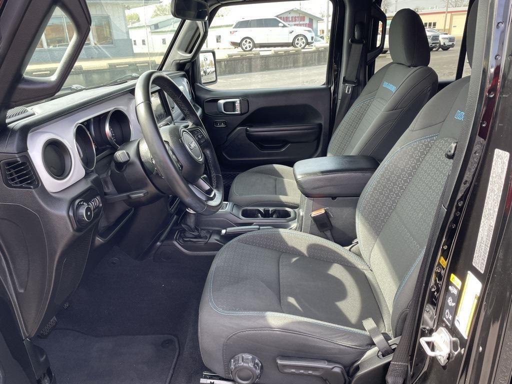 used 2021 Jeep Wrangler Unlimited car, priced at $27,800