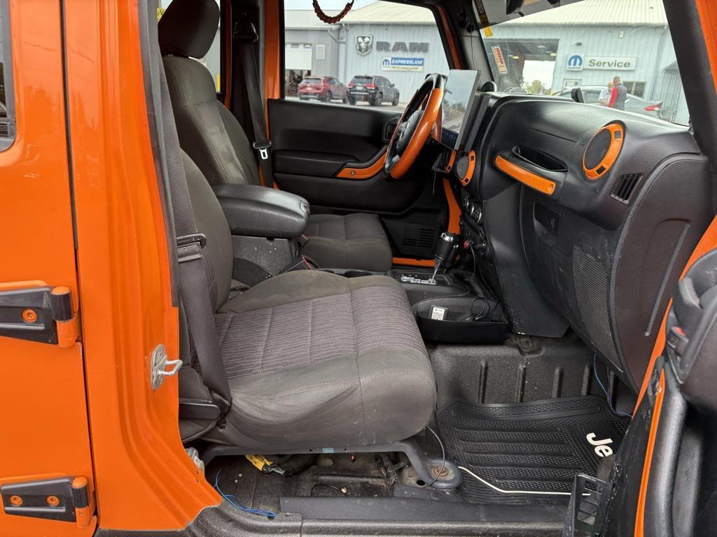 used 2012 Jeep Wrangler Unlimited car, priced at $17,000
