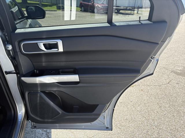 used 2023 Ford Explorer car, priced at $33,000