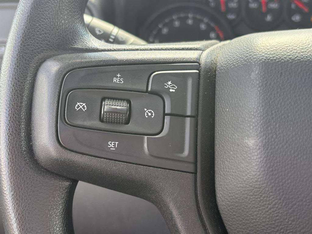 used 2024 Chevrolet Silverado 1500 car, priced at $28,920