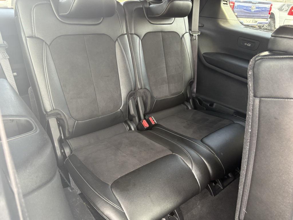 used 2024 Jeep Grand Cherokee L car, priced at $32,975