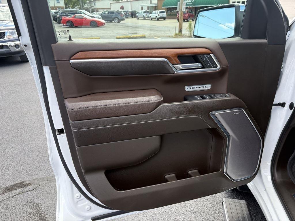 used 2022 GMC Sierra 1500 car, priced at $45,400