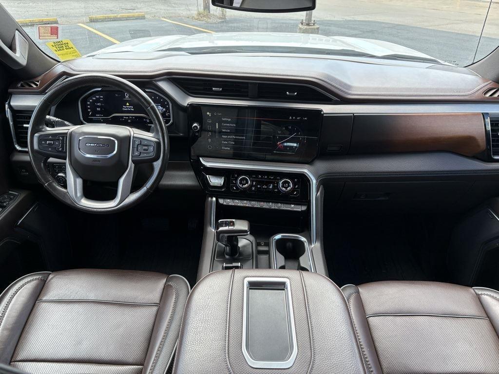used 2022 GMC Sierra 1500 car, priced at $45,400