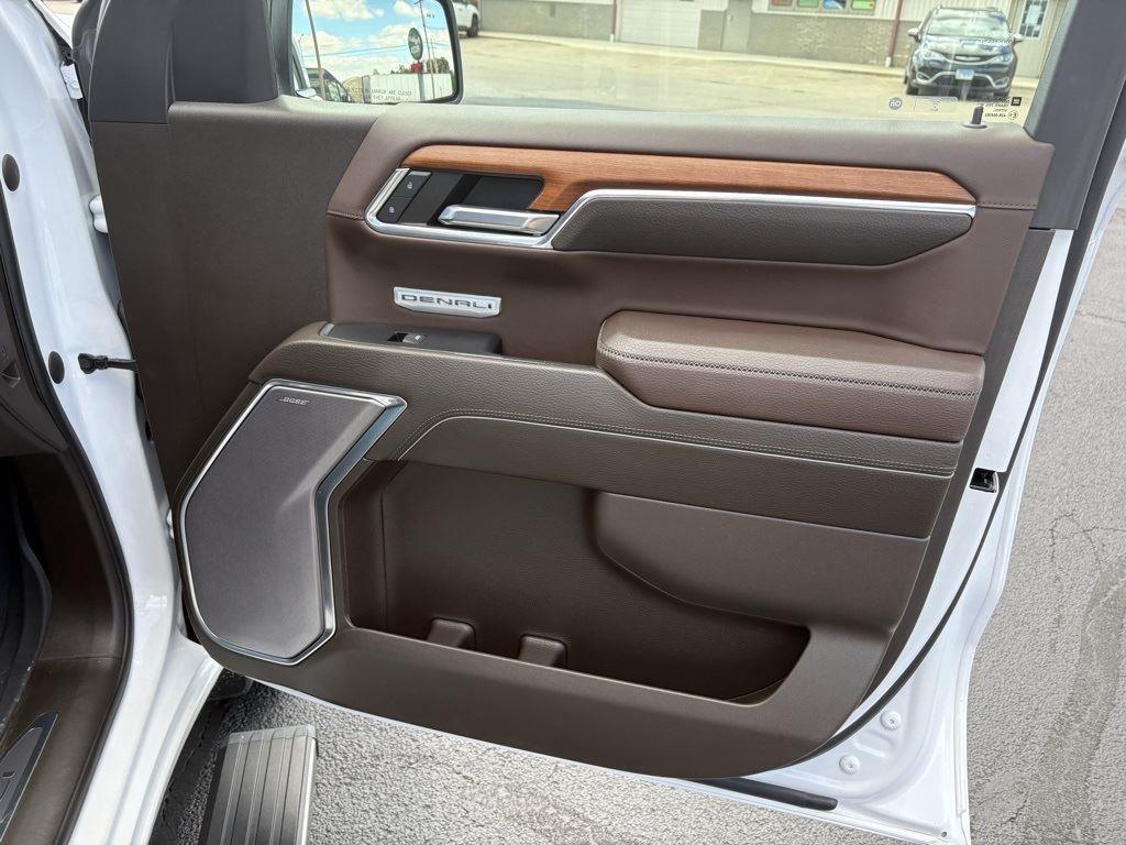 used 2022 GMC Sierra 1500 car, priced at $45,400