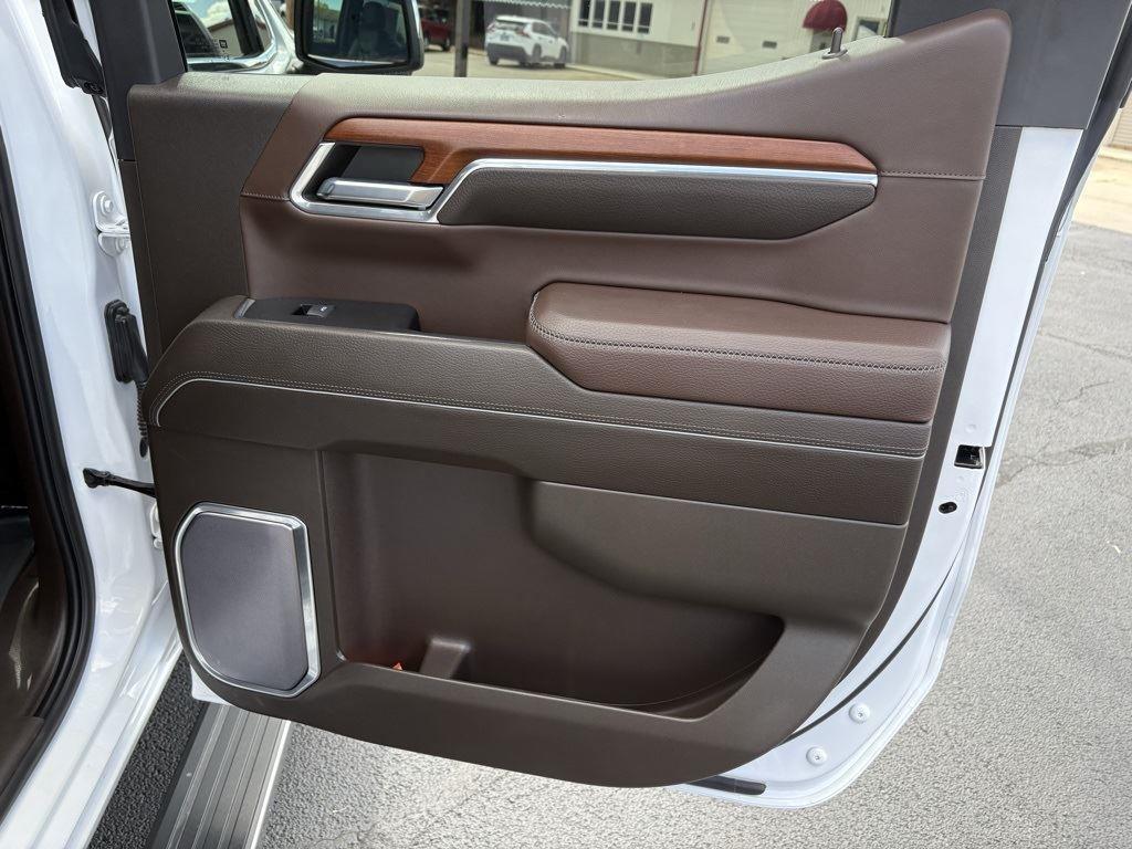 used 2022 GMC Sierra 1500 car, priced at $45,400