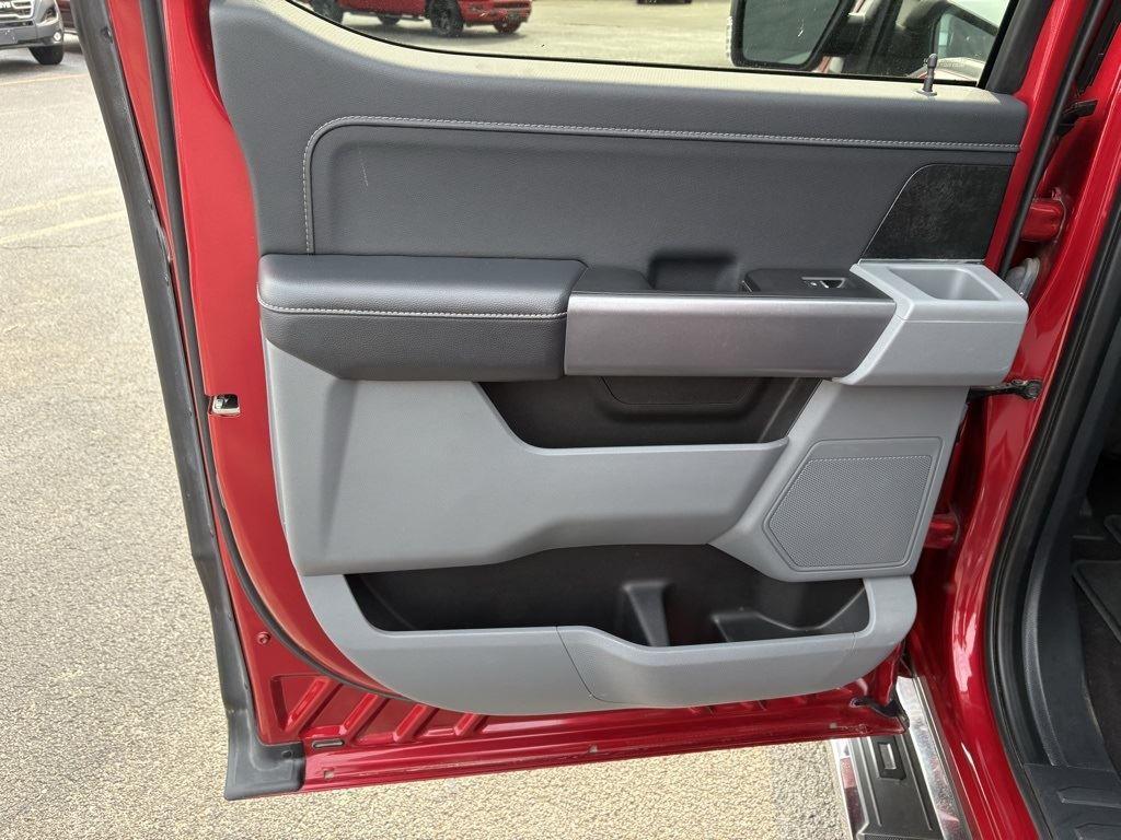 used 2021 Ford F-150 car, priced at $33,700