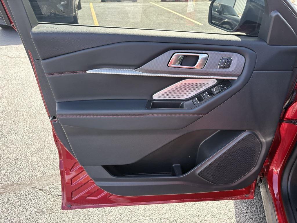 used 2025 Ford Explorer car, priced at $49,600