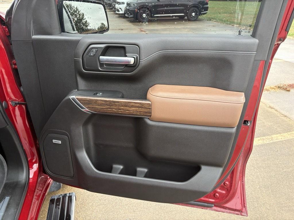 used 2021 Chevrolet Silverado 1500 car, priced at $43,900