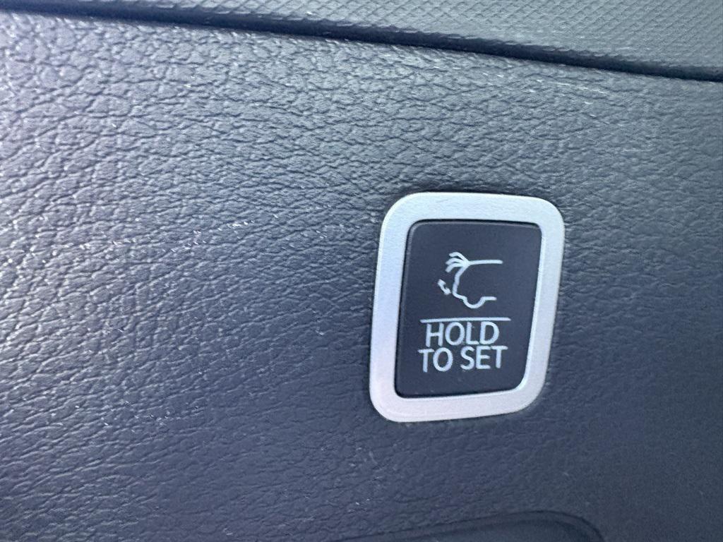 used 2023 Jeep Wagoneer car, priced at $46,300