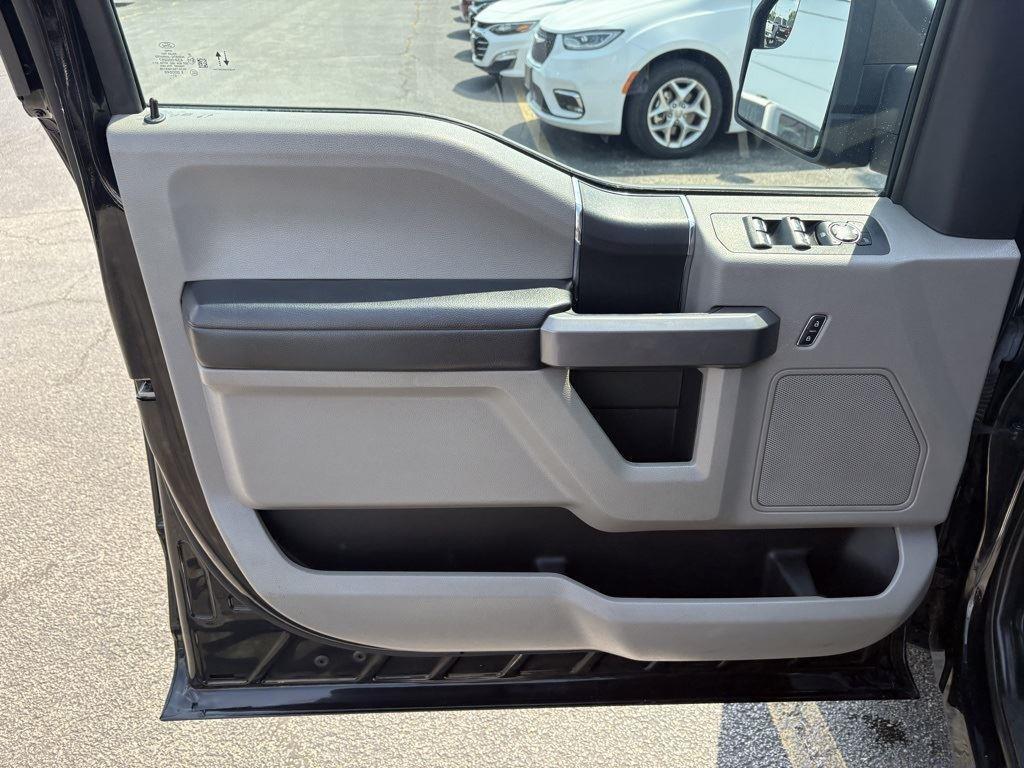 used 2020 Ford F-150 car, priced at $32,000