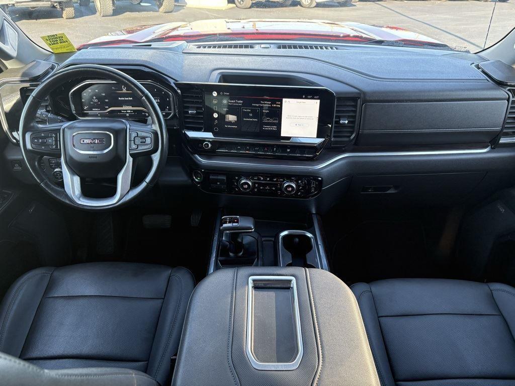 used 2022 GMC Sierra 1500 car, priced at $40,400