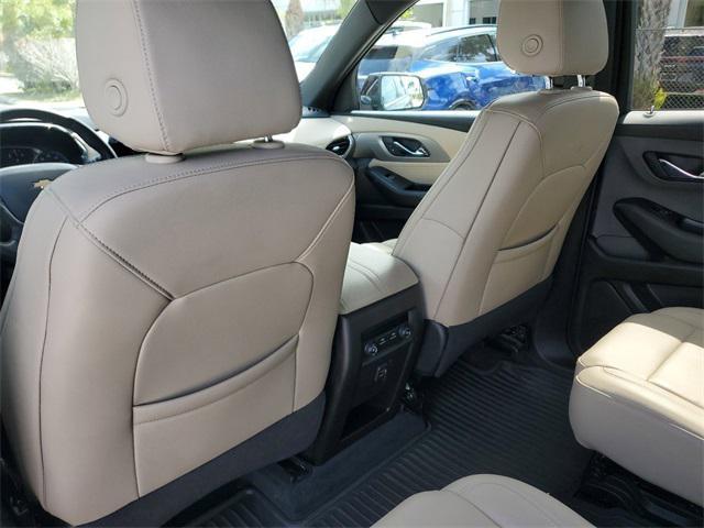 used 2023 Chevrolet Traverse car, priced at $32,910