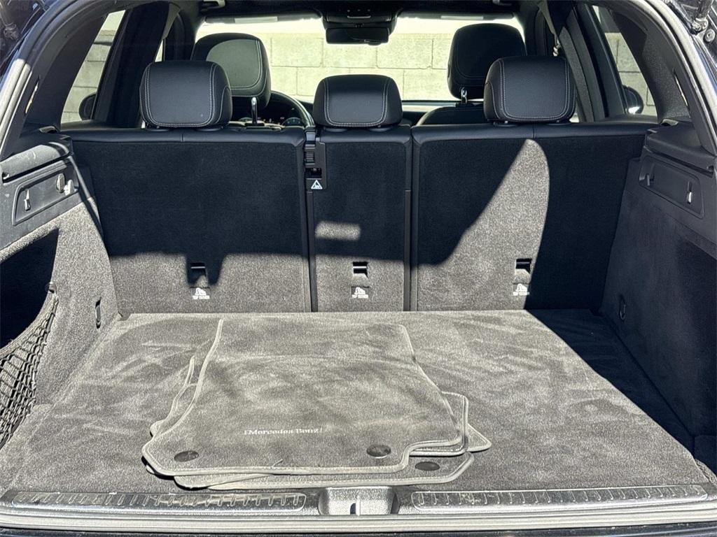 used 2020 Mercedes-Benz GLC 300 car, priced at $23,987